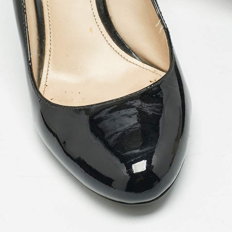 Pre Owned Prada Black Patent Leather Round Toe Pumps Size 36