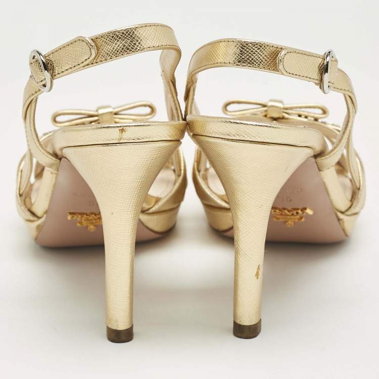 Pre Owned Prada Gold Leather Bow Strappy Slingback Sandals Size 35