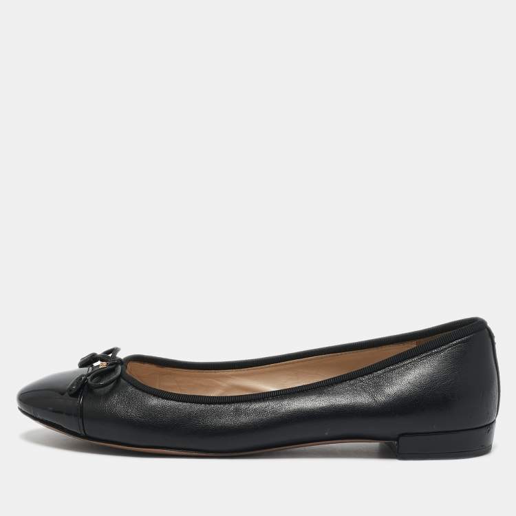 Pre Owned Prada Black Leather and Patent Leather Cap Toe Bow Ballet Flats Size 38