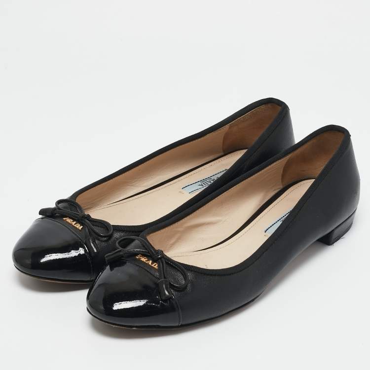 Pre Owned Prada Black Leather and Patent Leather Cap Toe Bow Ballet Flats Size 38