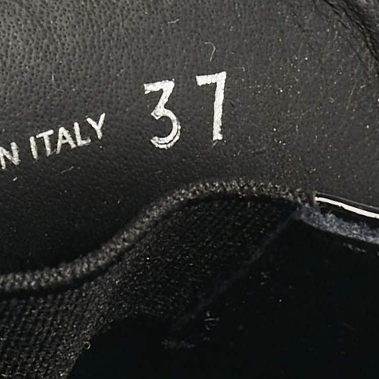 Pre Owned Prada Black Patent Leather Triangle Logo Slip On Loafers Size 37