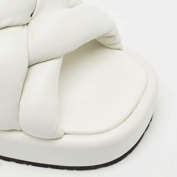 Pre Owned Prada White Leather Padded Strappy Platform Slingback Sandals Size 40