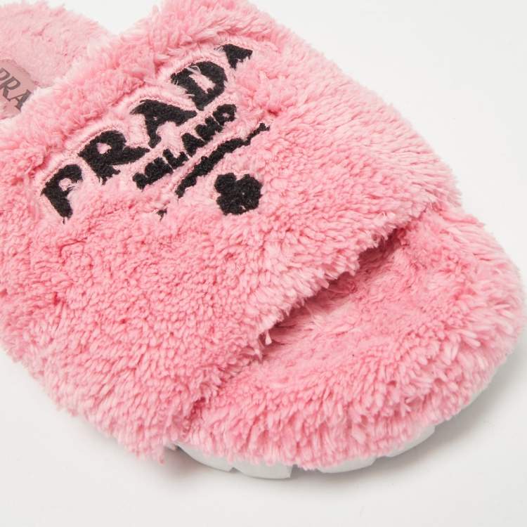 Pre Owned Prada Pink Shearling Logo Slide Flats Size 39