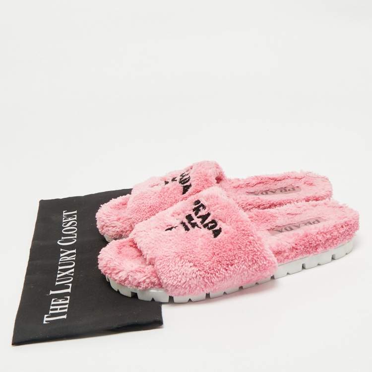 Pre Owned Prada Pink Shearling Logo Slide Flats Size 39