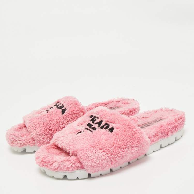 Pre Owned Prada Pink Shearling Logo Slide Flats Size 39