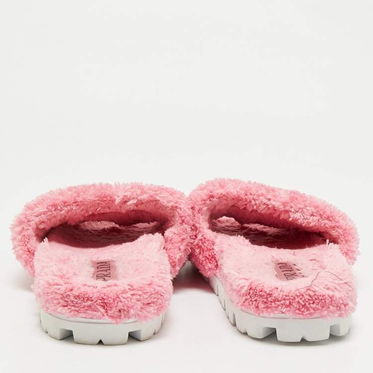 Pre Owned Prada Pink Shearling Logo Slide Flats Size 39