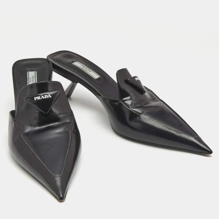 Pre Owned Prada Black Leather Logo Mules Size 40