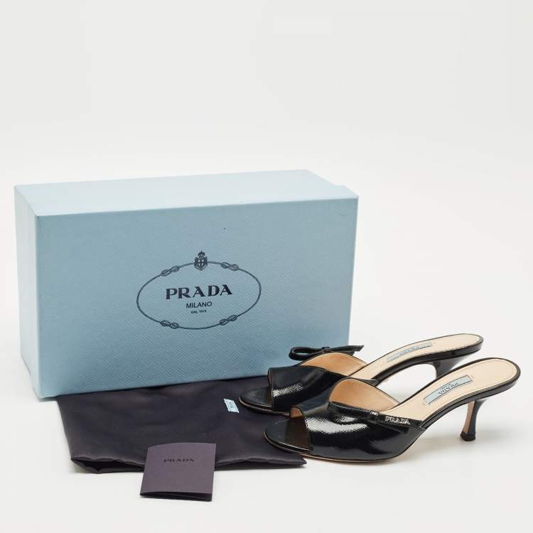 Pre Owned Prada Black Patent Leather Logo Slide Sandals Size 36.5