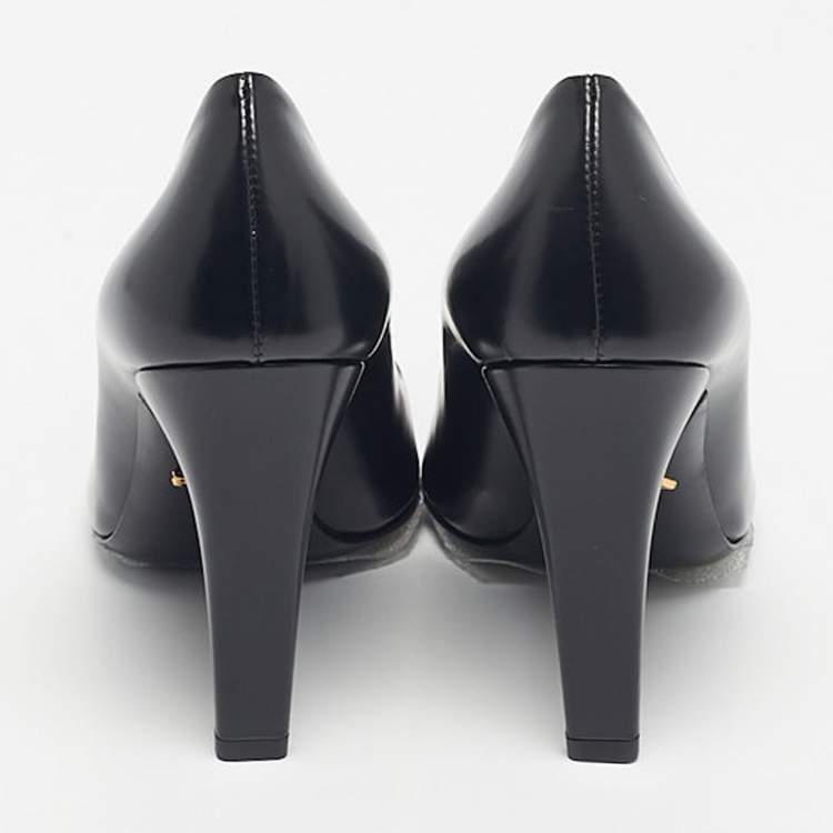 Pre Owned Prada Black Leather Pointed Toe Pumps Size 38