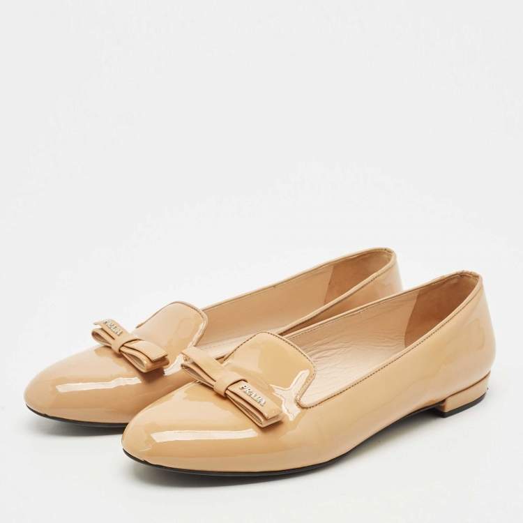 Pre Owned Prada Beige Patent Leather Bow Ballet Flat Size 38