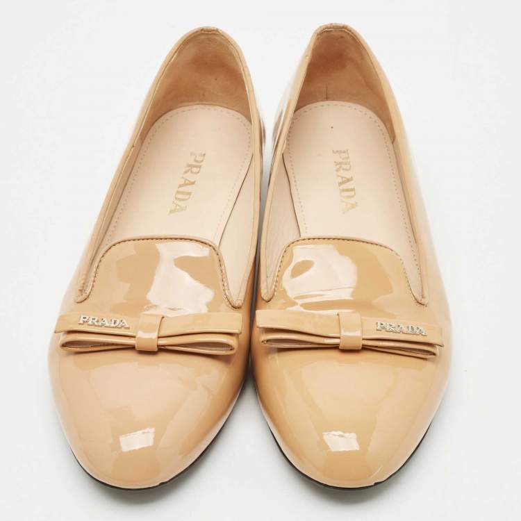 Pre Owned Prada Beige Patent Leather Bow Ballet Flat Size 38