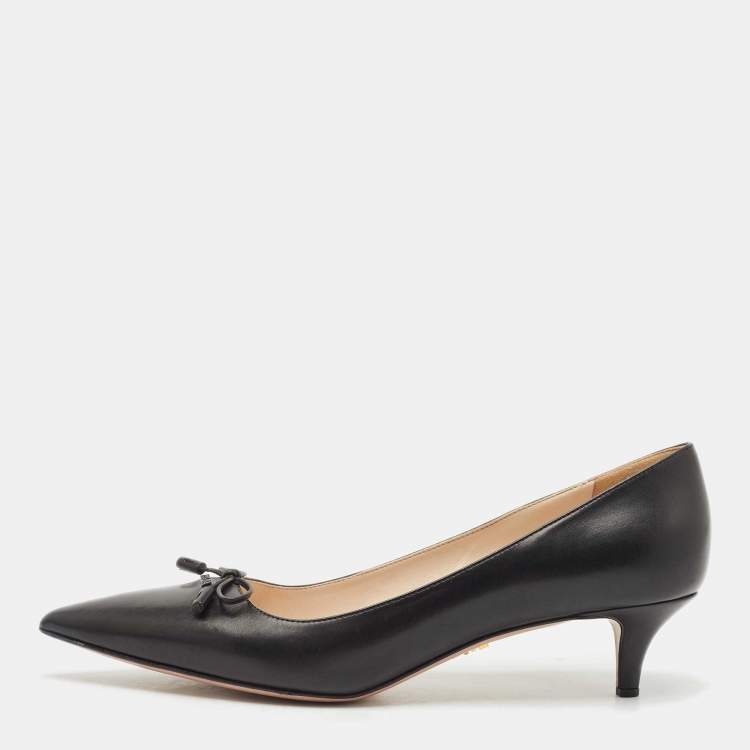 Pre Owned Prada Black Leather Bow Pointed Toe Kitten Heel Pumps Size 38.5