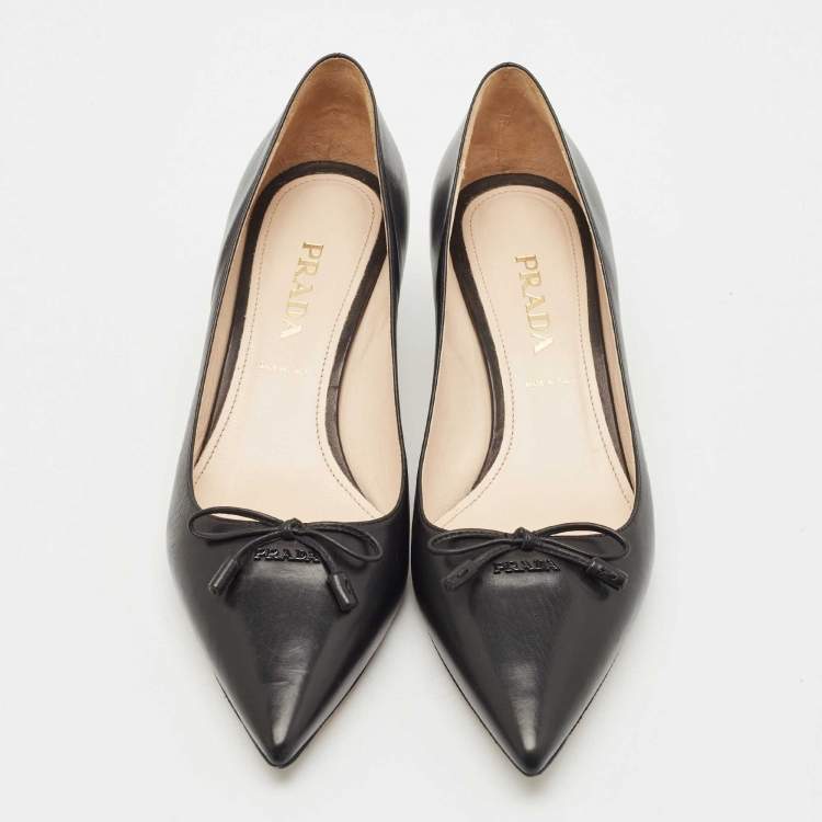 Pre Owned Prada Black Leather Bow Pointed Toe Kitten Heel Pumps Size 38.5