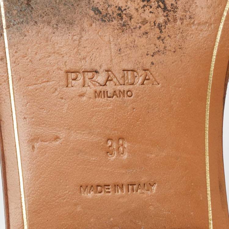 Pre Owned Prada Gold Leather Studded Flat Slides Size 38