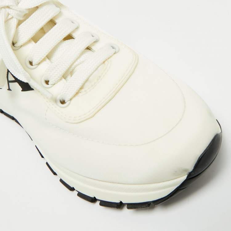 Pre Owned Prada Whiite Nylon Prax 01 Low Top Sneakers Size 39