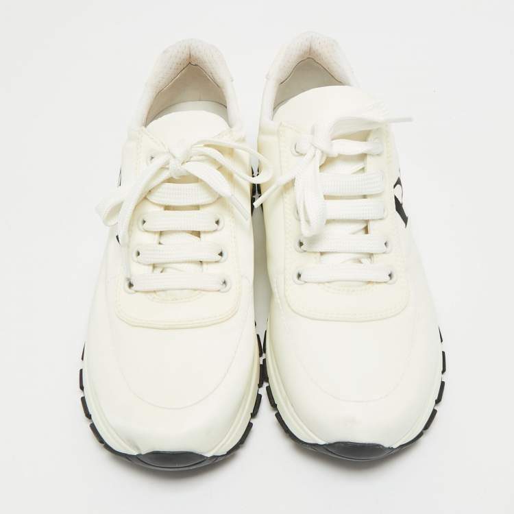 Pre Owned Prada Whiite Nylon Prax 01 Low Top Sneakers Size 39