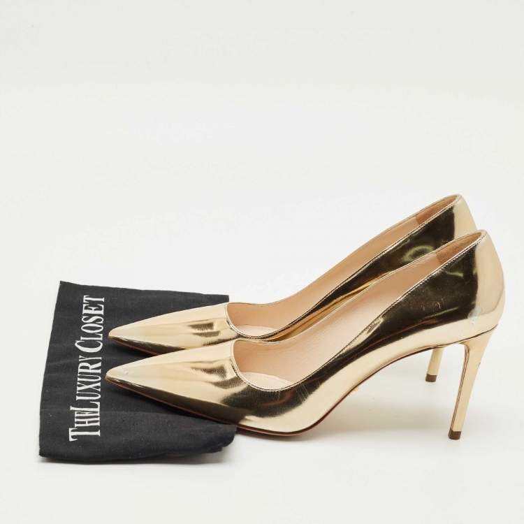 Pre Owned Prada Gold Leather Pointed Toe Pumps Size 42