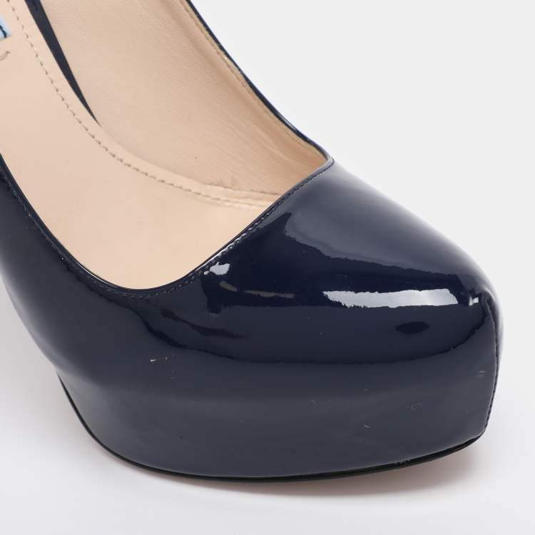 Pre Owned Prada Blue Patent Leather Platform Pumps Size 38