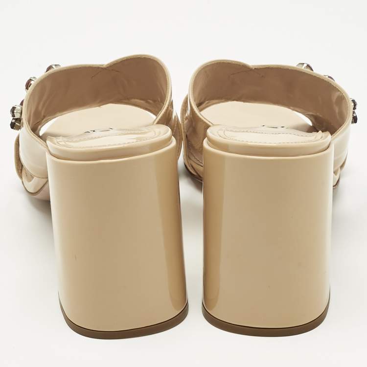 Pre Owned Prada Beige Patent Leather Crisscross Crystals Embellished Slide Sandals Size 41