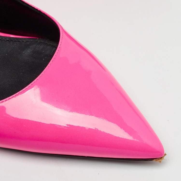 مملوكة مسبقًا Prada Pink Patent Leather Logo Pointed Toe Wedge Slingback Pumps Size 37.5
