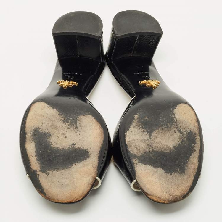 مملوكة مسبقًا Prada Black Saffiano Leather Slide Sandals Size 38