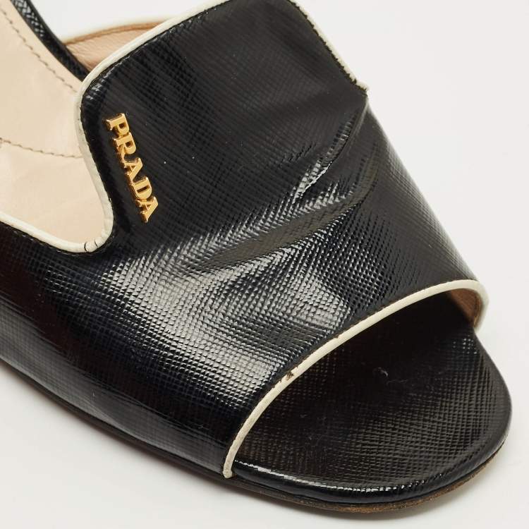 مملوكة مسبقًا Prada Black Saffiano Leather Slide Sandals Size 38
