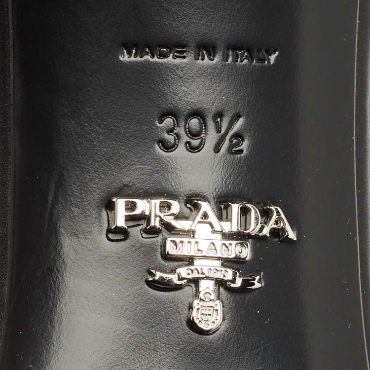 Pre Owned Prada Black Leather Triangle Logo Slide Sandals Size 39.5