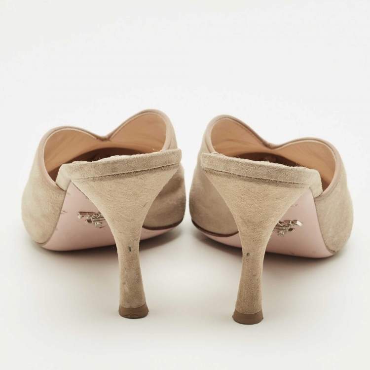 Pre Owned Prada Grey Suede Pointed Toe Mule Sandals Size 38