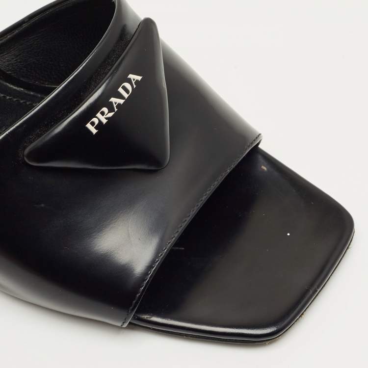 Pre Owned Prada Black Patent Leather Logo Slide Sandals Size 39