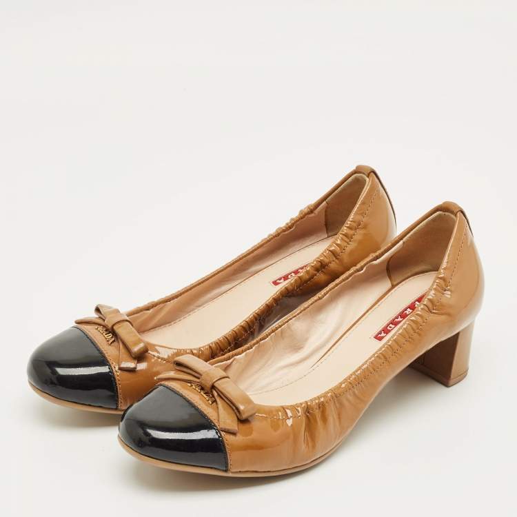 Pre Owned Prada Brown/Black Patent Leather Cap Toe Bow Block Heel Pumps Size 36