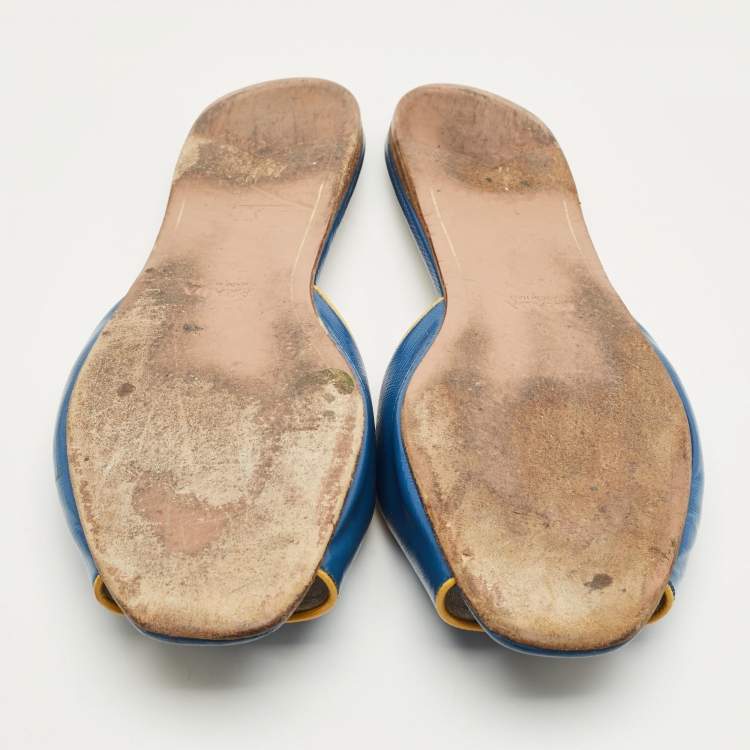 Pre Owned Prada Blue Saffiano Patent Leather Flat Slide Sandals Size 40