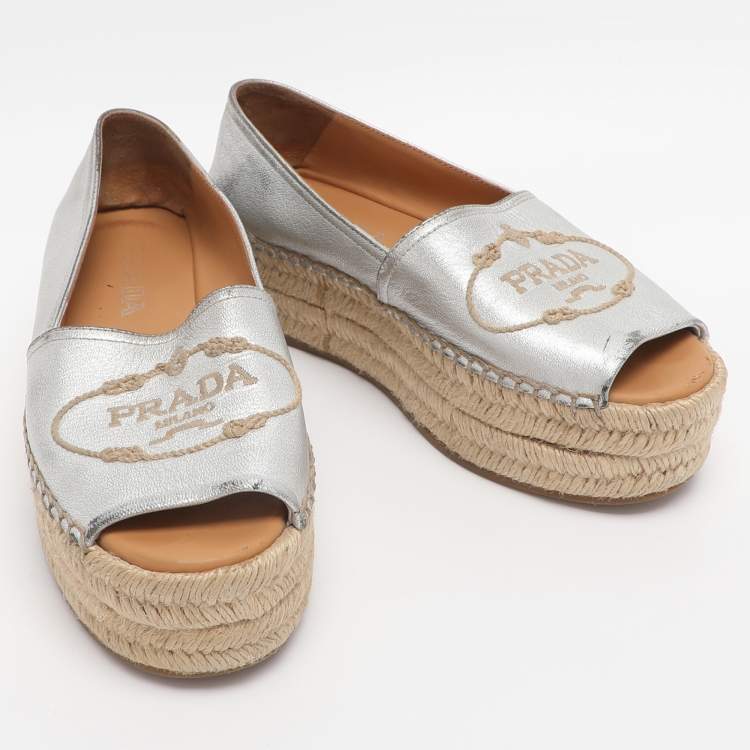 Pre Owned Prada Silver Leather Peep Toe Platform Espadrille Flats Size 36