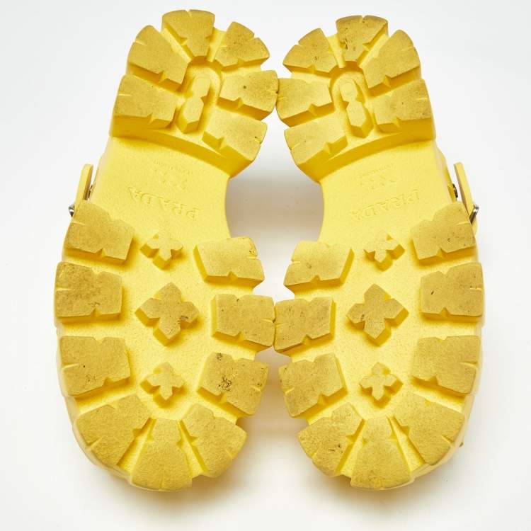 Pre Owned Prada Yellow Rubber Monolith Sandals Size 35