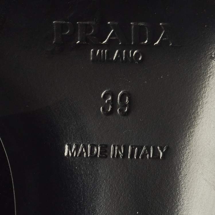 Pre Owned Prada Size 39 Black/Orange Neoprene and Patent Leather Pointed Ankle Length Boots