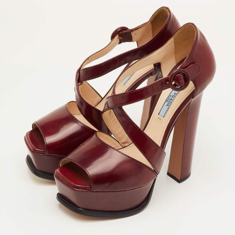 Pre Owned Prada Size 40 Burgundy Patent Leather Platform Ankle Strap Sandals