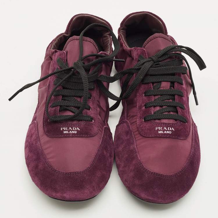Pre Owned Prada Collapse Re-Nylon Size 39 Burgundy Nylon and Suede Lace Up Sneakers