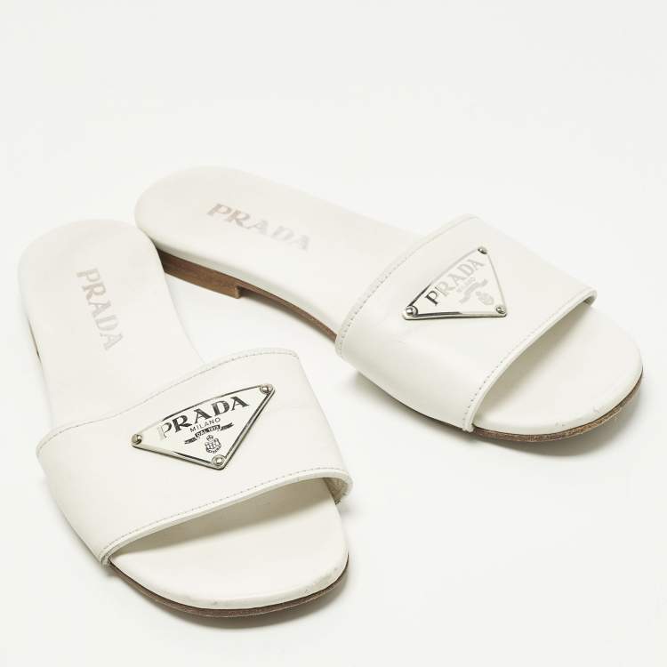 Pre Owned Prada Size 38 White Leather Triangle Logo Detai Flat Sandals