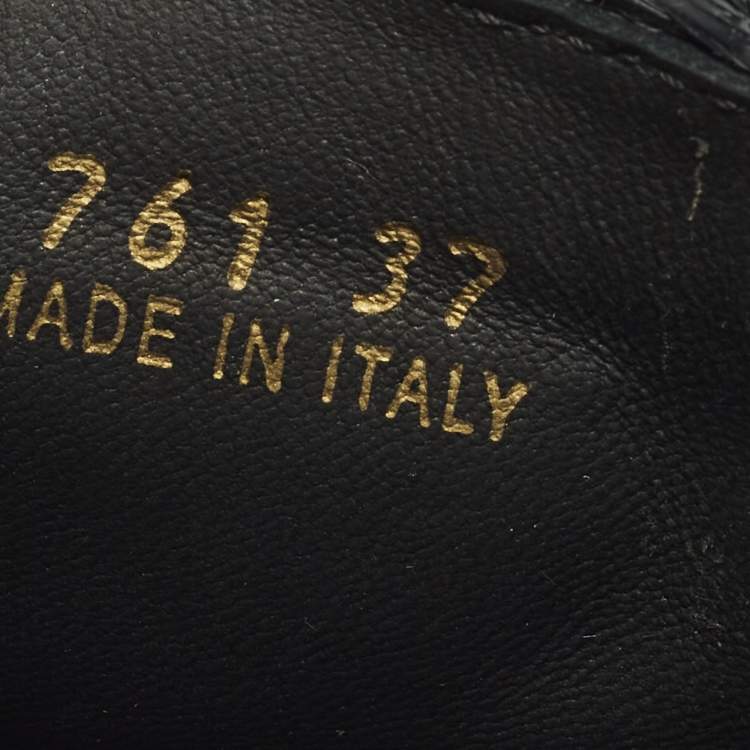 مملوكة مسبقًا Prada Size 37 Black Raffia Triangle Logo Flat Slides