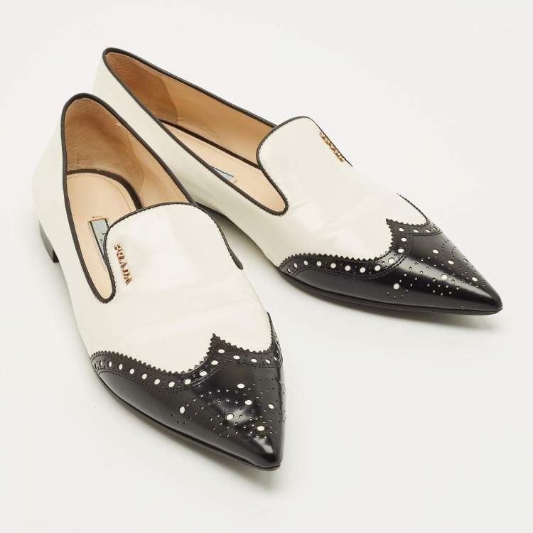 Pre Owned Prada Size 40 Silver/Black Leather Brogue Pointed Toe Smoking Slippers