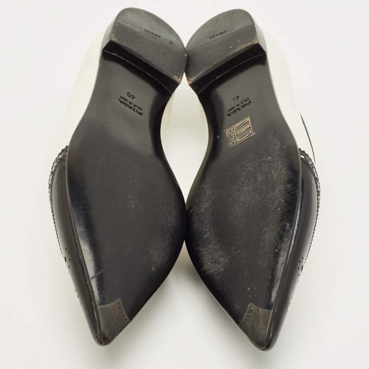 Pre Owned Prada Size 40 Silver/Black Leather Brogue Pointed Toe Smoking Slippers