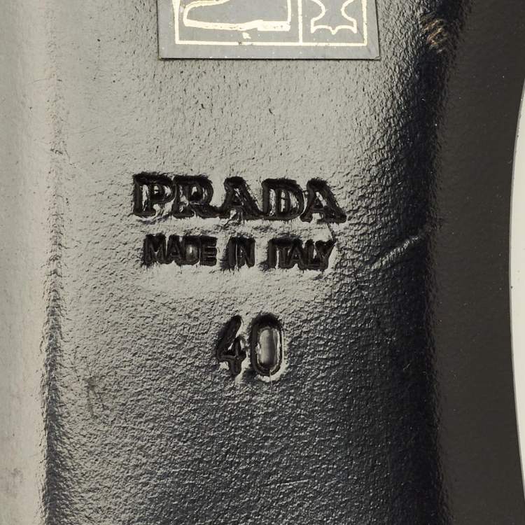 Pre Owned Prada Size 40 Silver/Black Leather Brogue Pointed Toe Smoking Slippers