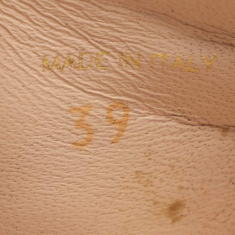 Pre Owned Prada Logo Size 39 Lime Patent Leather Slide Sandals