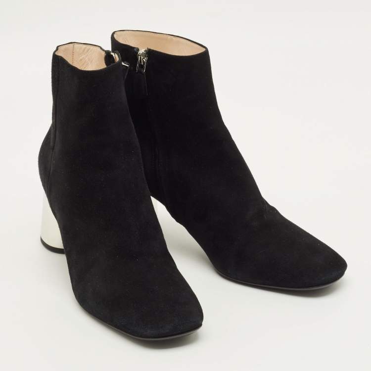 Pre Owned Prada Size 39.5 Black Suede Ankle Length Boots