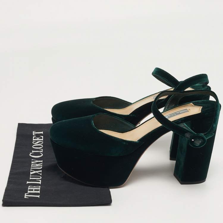 Pre Owned Prada Size 40 Green Velvet Platform Ankle Strap Pumps