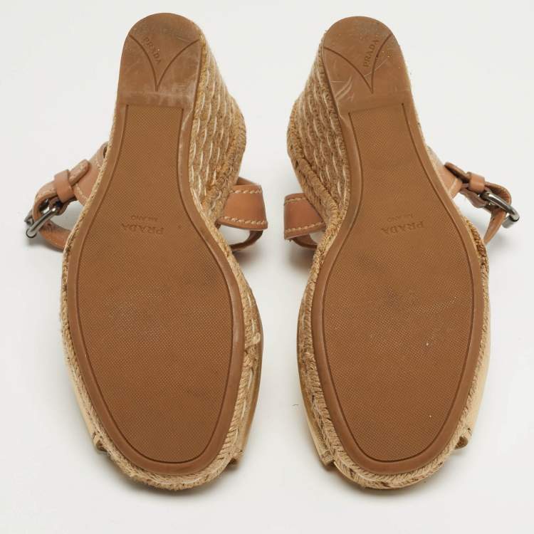 Pre Owned Prada Ankle Strap Size 39 Gold/Brown Leather Platform Wedge Sandals