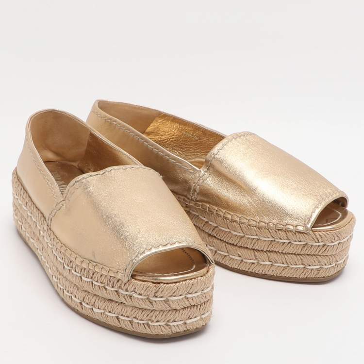 Pre Owned Prada Size 38 Gold Leather Peep Toe Platform Espadrille Flats
