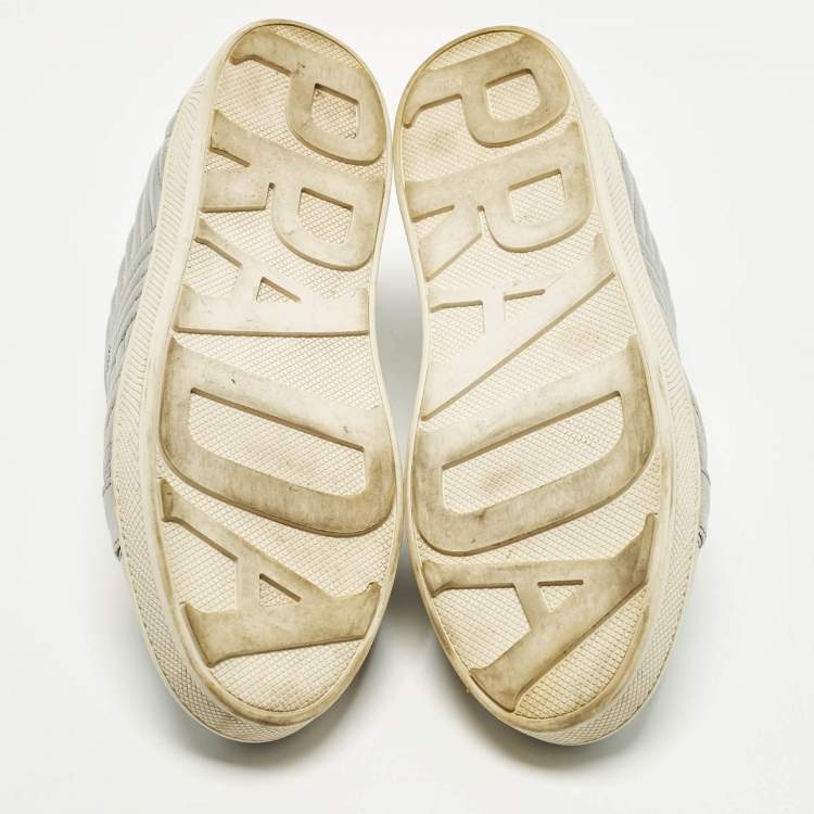 Pre Owned Prada Size 39.5 Silver Diagramme Leather Low Top Sneakers