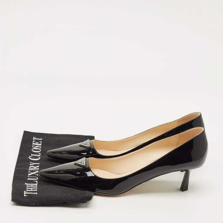 مملوكة مسبقًا Prada Size 41 Black Patent Leather Loafer Pumps