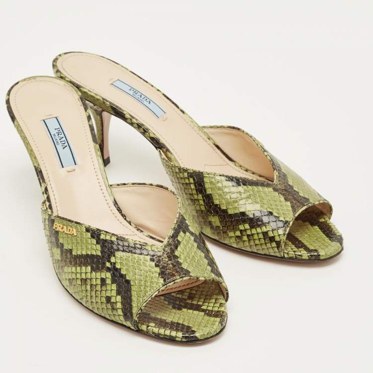 Pre Owned Prada Size 41 Two Tone Python Leather Slide Sandals