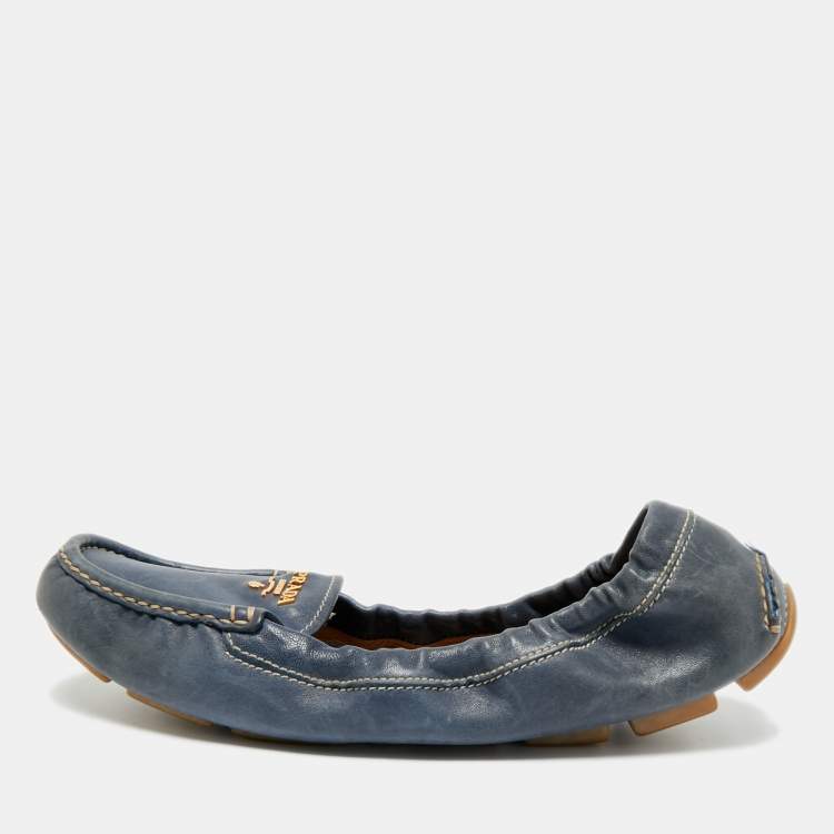 Pre Owned Prada Size 41 Blue Leather Scrunch Slip On Loafers 
